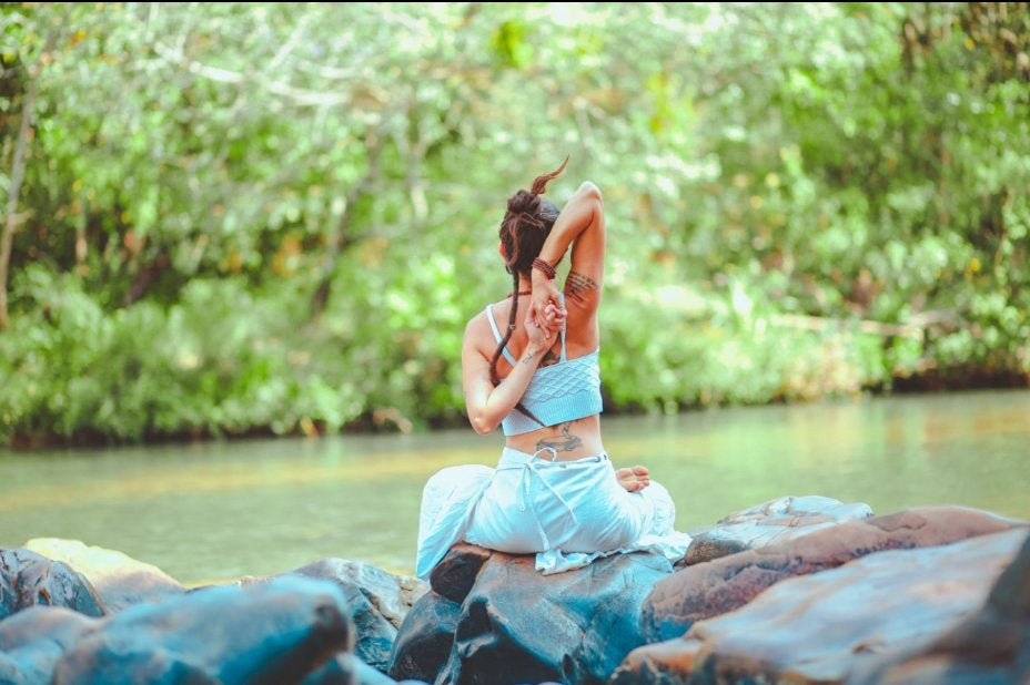 Wat doe je aan naar Kundalini yoga?