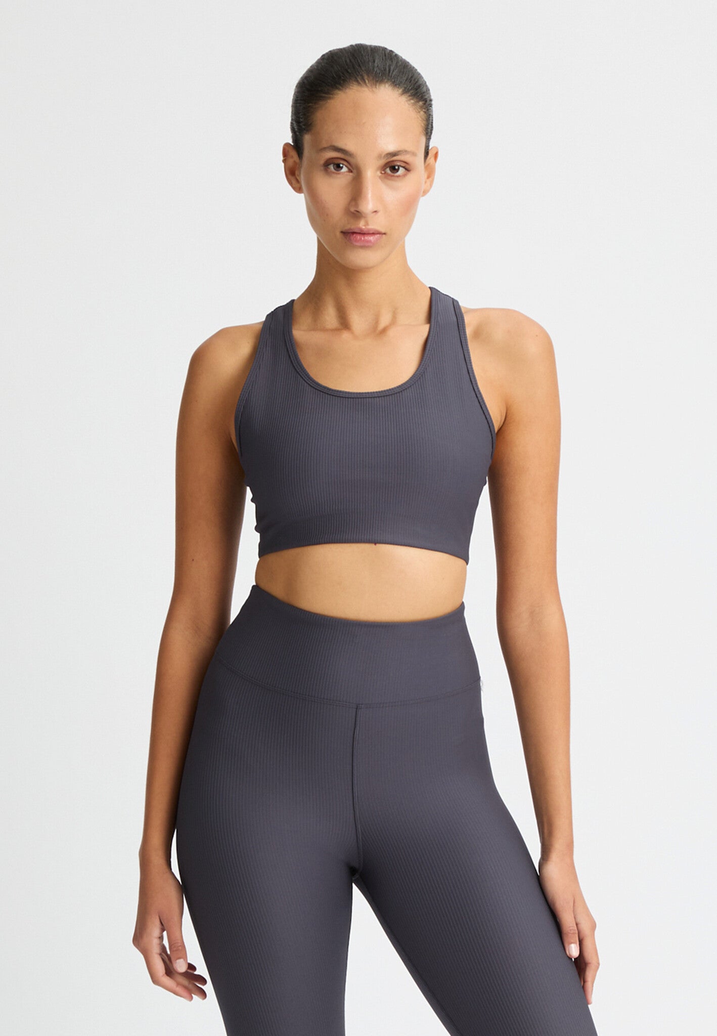 Ribbed R Duurzame Sportsbra - Dark Grey Plum