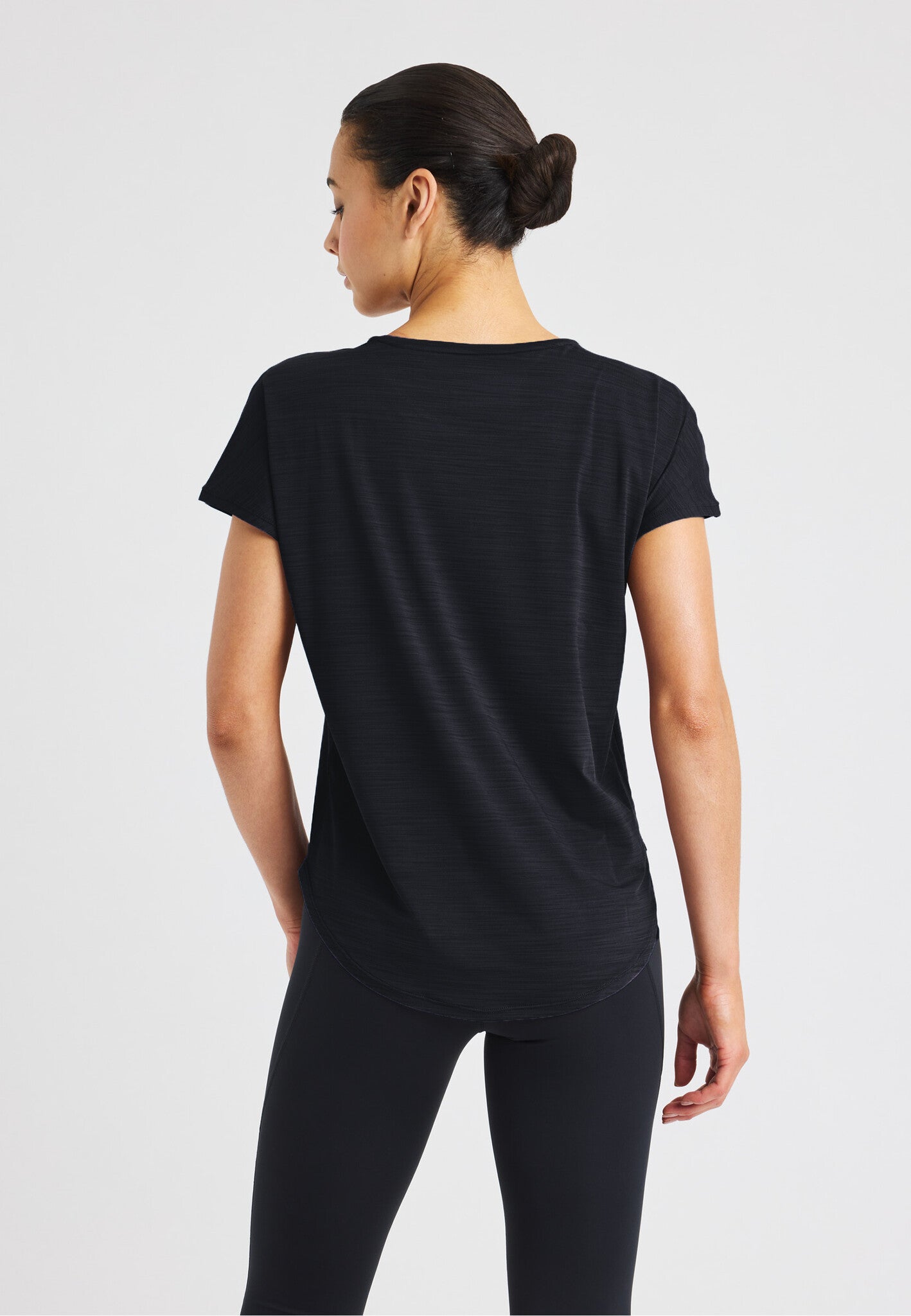 Motion Loose-fit Yoga Tee - Black
