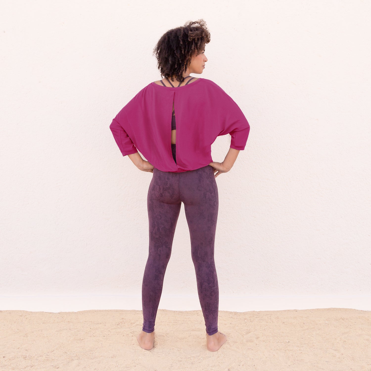 Frida 3/4 Loose-Fit Yoga Shirt - Berry