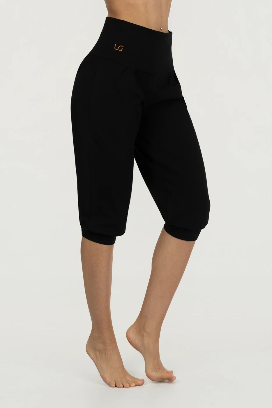 Sukha Yoga Capri - Onyx Black