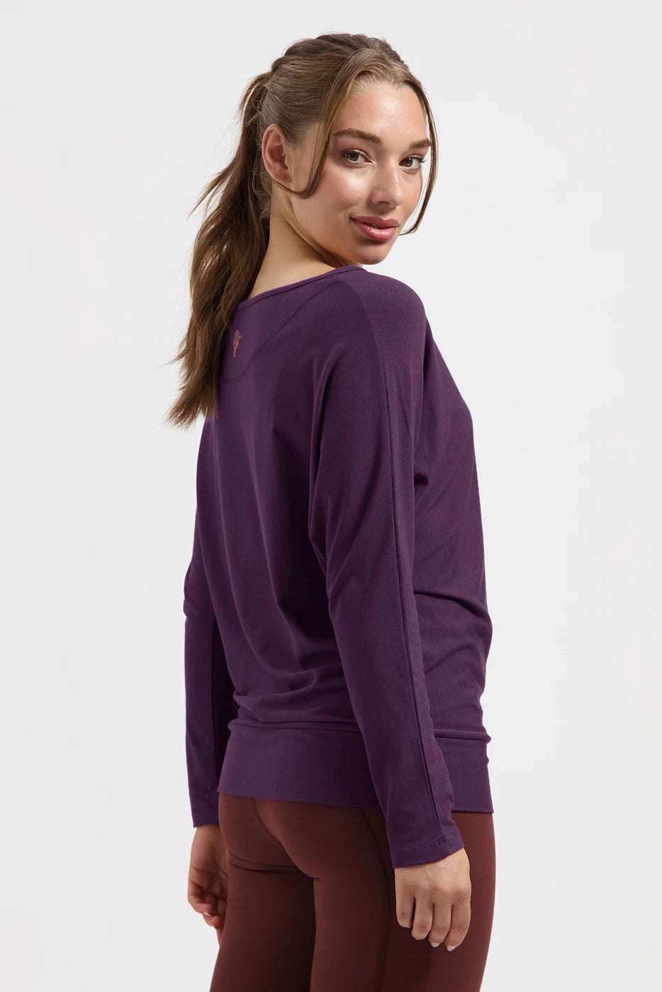 Budhi Dry Fit Longsleeve Yoga Top - Bloom