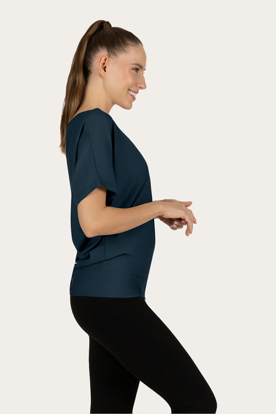 Budhi Short Sleeve Yoga Tee - Orion