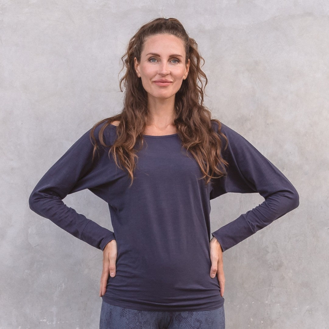 Loose-fit Yoga Longsleeve Yanti - Nightblue