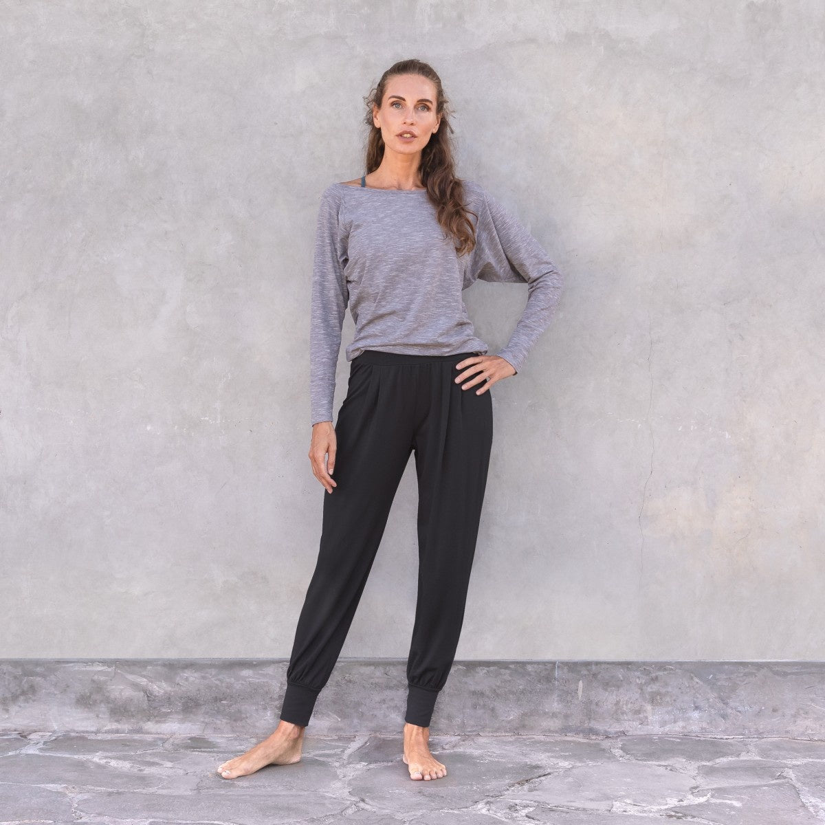 Naya Yoga & Lounge Harembroek - Zwart