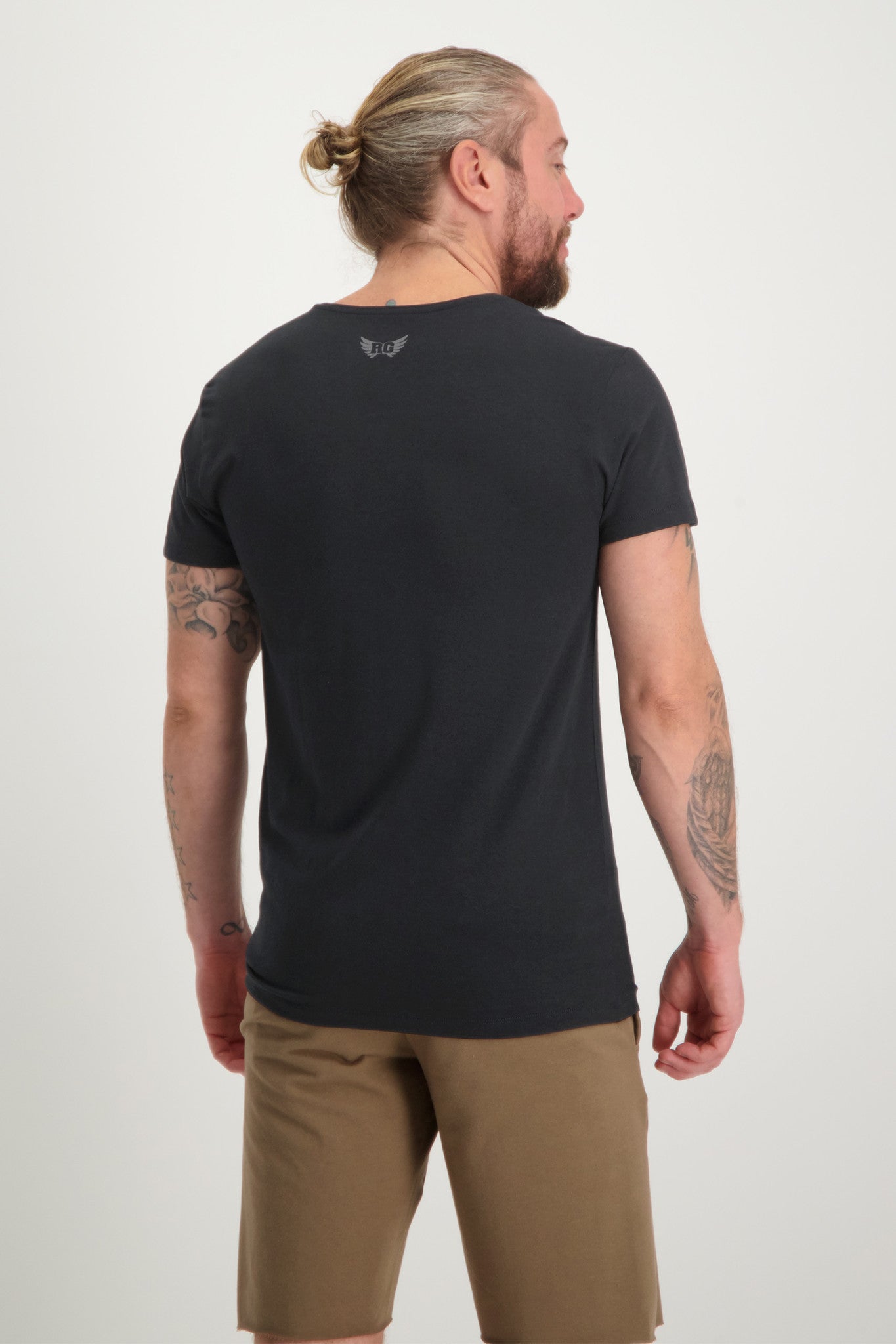Moksha Tee - Urban Black