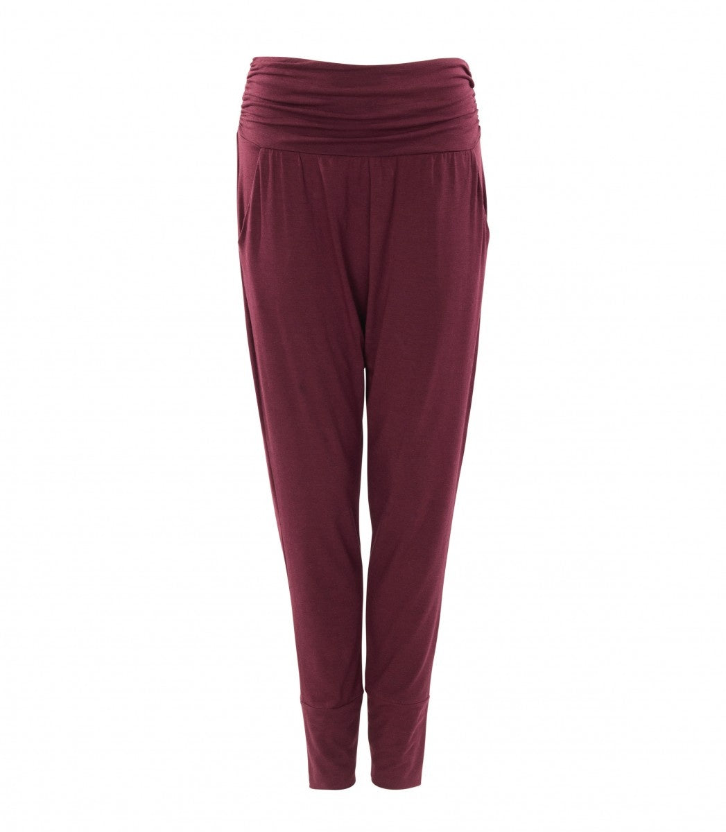 Mari Bamboe Yoga Chill Pants - Burgundy