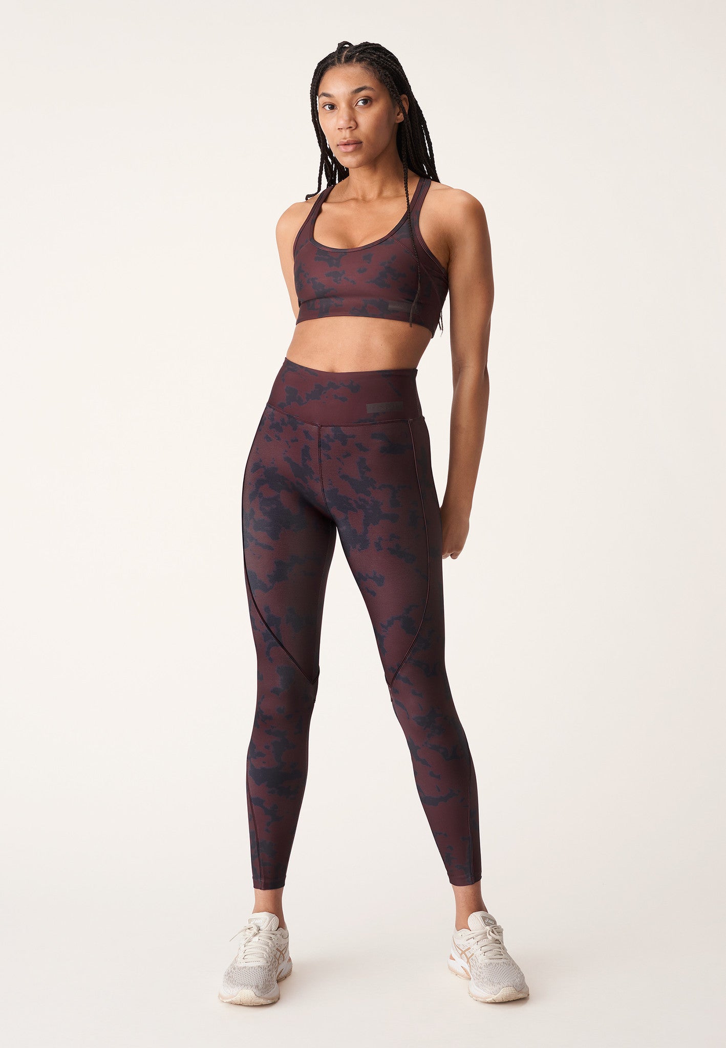 Printed Piping Yoga Legging - Black Miniature Myth
