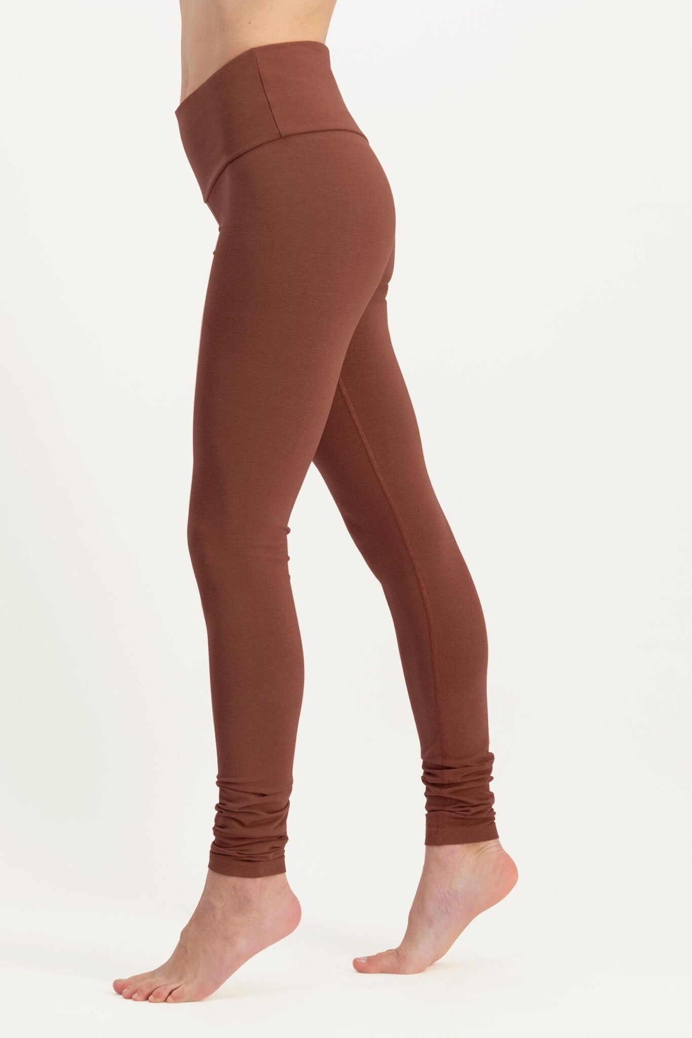 Satya High Waist Bamboe Yoga Legging - Mocca