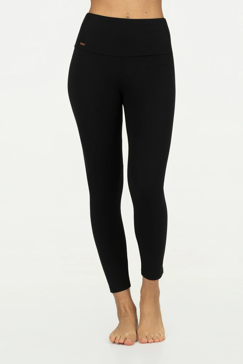 Surya 7/8 Yoga Legging - Onyx Black